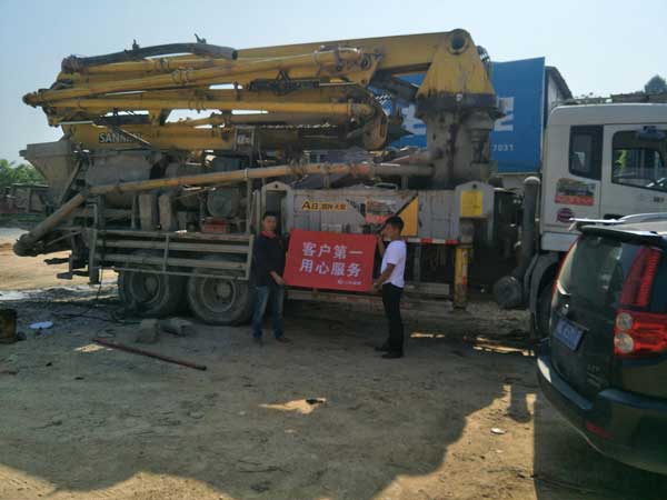 混凝土攪拌泵車 混凝土攪拌泵車