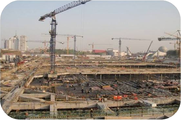 如何勘查工程現(xiàn)場？如何合理停放泵送設(shè)備